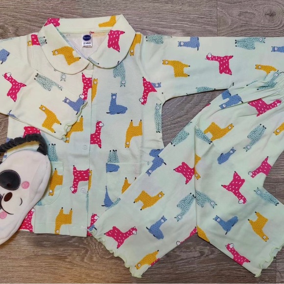 Kids clothes - Picture 2 of 16